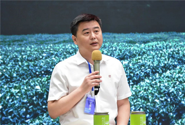 新理念、新時尚、新方式、新感受——德宇集團(tuán)舉行2022得雨活茶新品發(fā)布推廣會